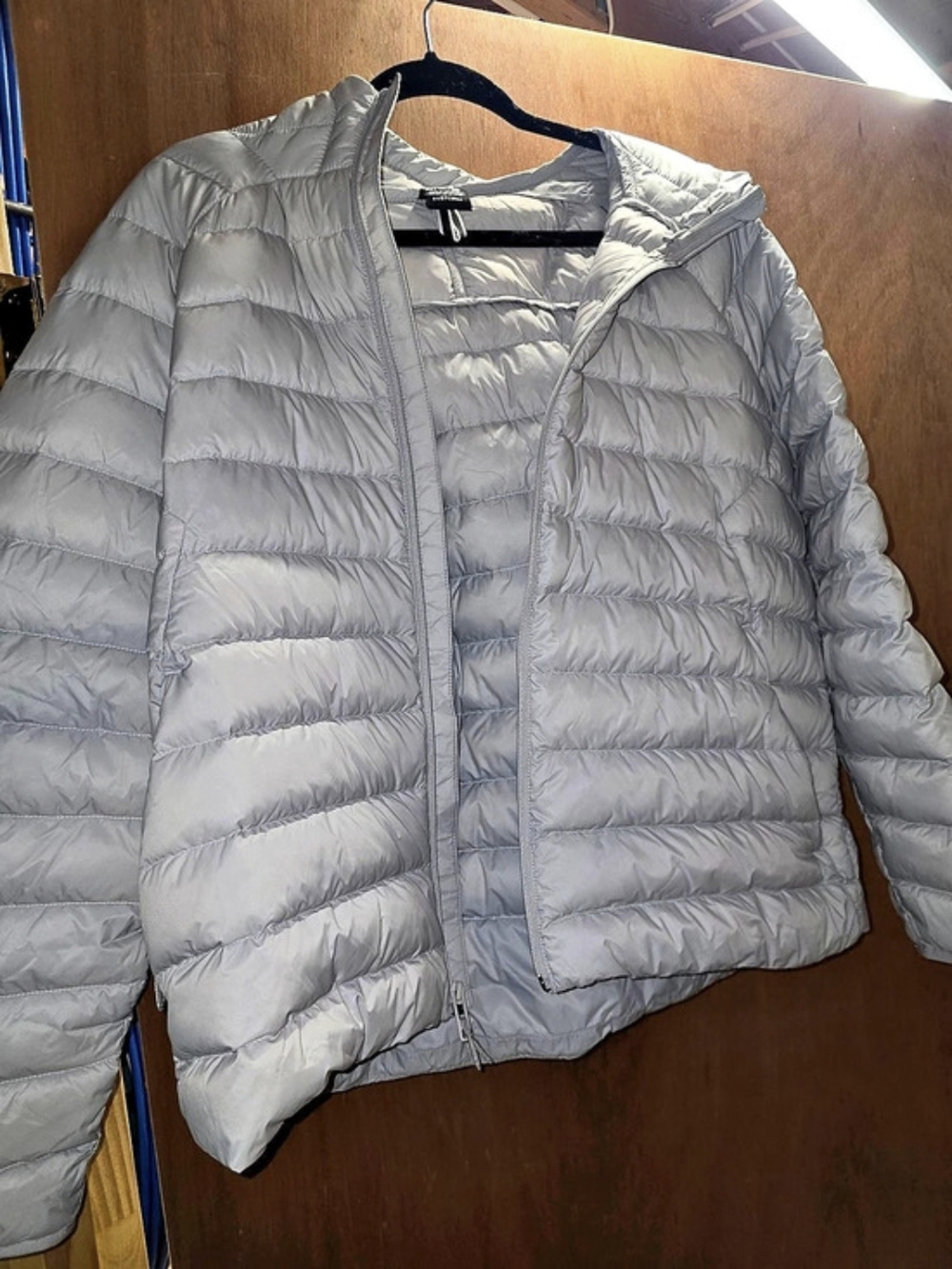 Under Armour Storm Puffer Jacket in Gray XL Like New